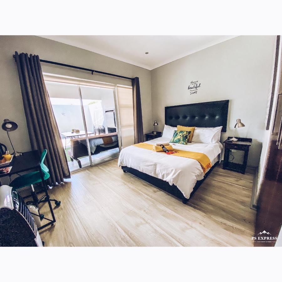 Hotel The Urban à Mossel Bay Extérieur photo